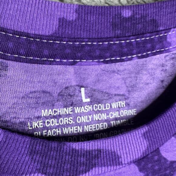 Kane Brown High Road Tour Crown Royal Adult L Concert Merch Shirt NWOT Crew Neck - Picture 5 of 5